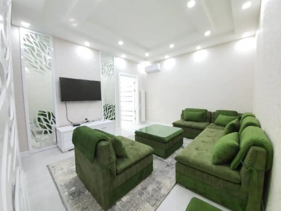 Kirayə verilir 3 otaqlı mənzil 110 m²