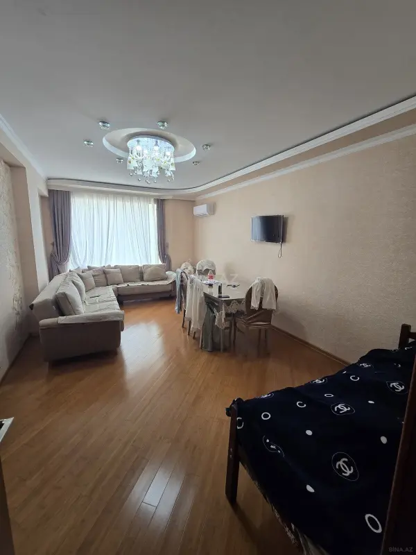 Satılır 2 otaqlı mənzil 80 m²