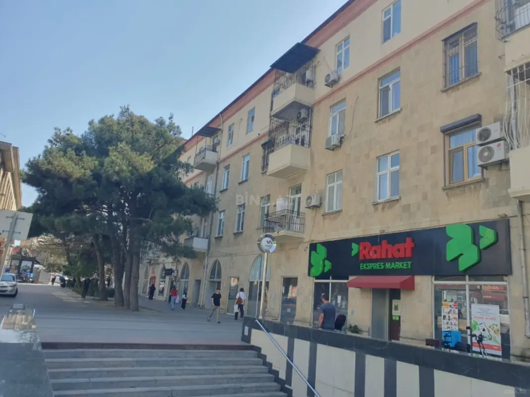 Satılır 3 otaqlı mənzil 75 m²
