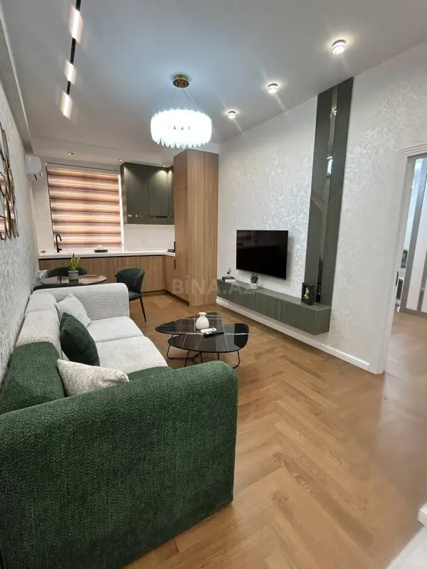 Satılır 2 otaqlı mənzil 68 m²