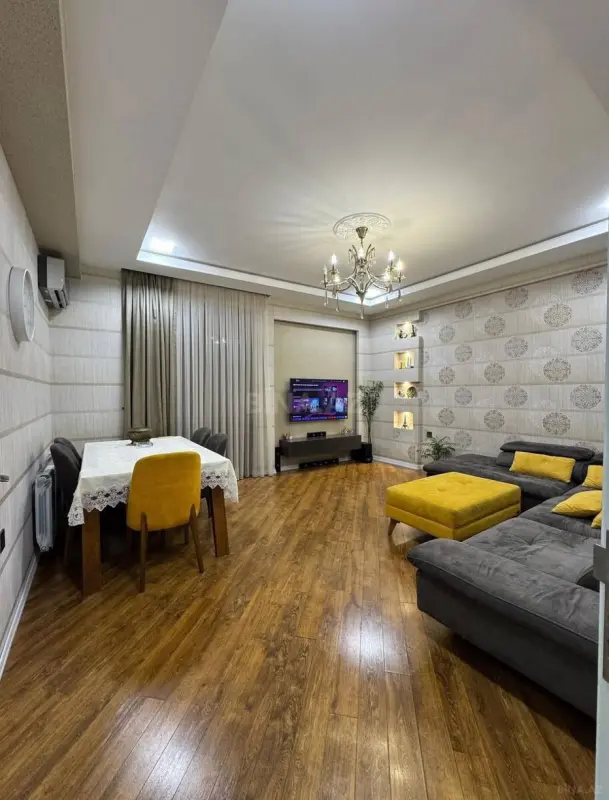 Satılır 3 otaqlı mənzil 89 m²