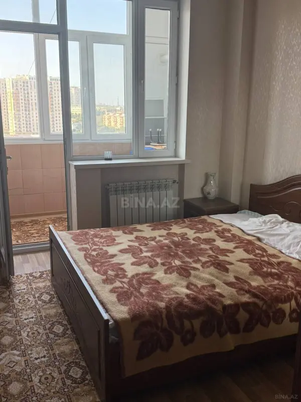 Kirayə verilir 2 otaqlı mənzil 70 m²