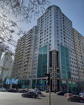 Kirayə verilir 3 otaqlı mənzil 128 m² — Bakı, Nərimanov 3 otaq 128.00 m²