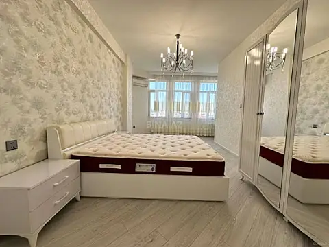 Kirayə verilir 3 otaqlı mənzil 100 m² — Bakı 3 otaq 100.00 m²