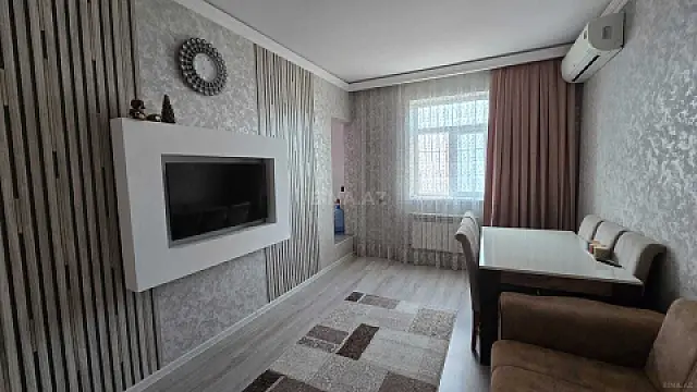 Satılır 6 otaqlı həyət evi 150 m² — Bakı 6 otaq 150.00 m²