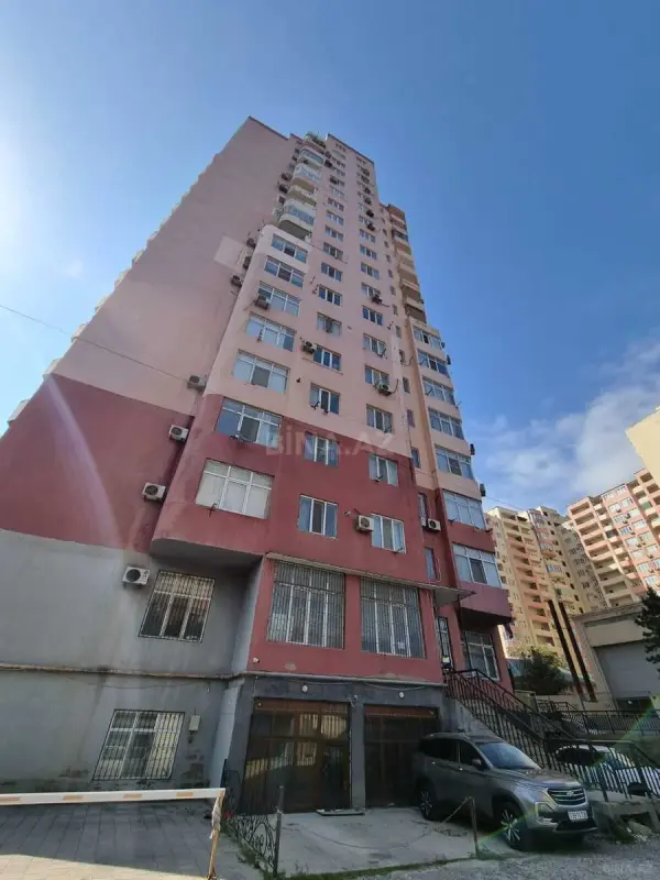 Kirayə verilir qaraj 30 m²