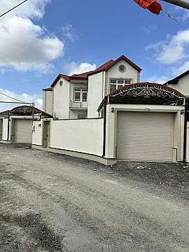 Satılır 4 otaqlı həyət evi 144 m² — Bakı 4 otaq 144.00 m²