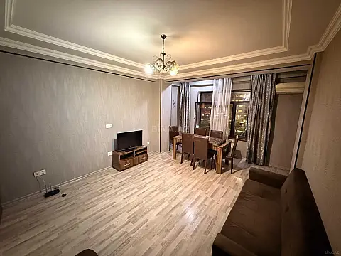 Kirayə verilir 3 otaqlı mənzil 95 m² — Bakı 3 otaq 95.00 m²
