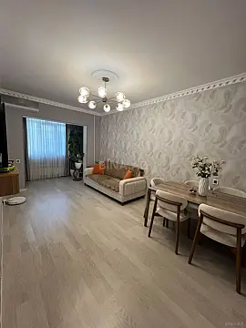 Satılır 2 otaqlı mənzil 60 m² — Bakı, Həzi Aslanov qəs. 2 otaq 60.00 m²