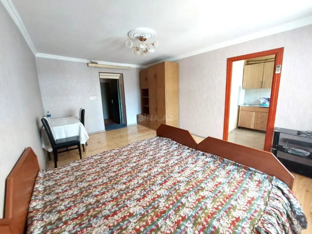 Kirayə verilir 1 otaqlı mənzil 42 m²
