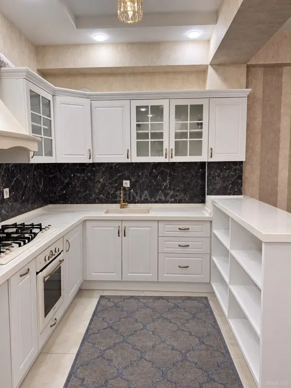 Kirayə verilir 3 otaqlı mənzil 85 m²