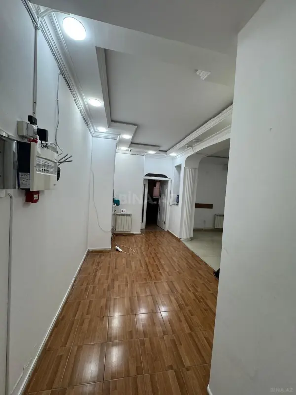 Kirayə verilir 3 otaqlı ofis 135 m²