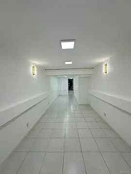 Satılır obyekt 38 m² — Bakı, Memar Əcəmi yanı 38.00 m²