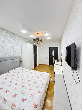 Satılır 4 otaqlı mənzil 140 m² — Bakı, Bakıxanov 4 otaq 140.00 m²