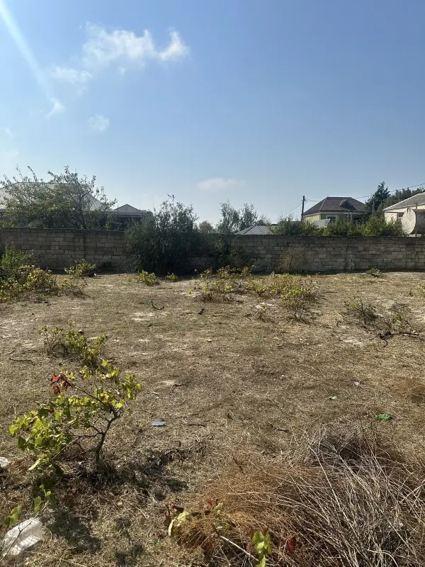 Satılır torpaq sahəsi 2 m²