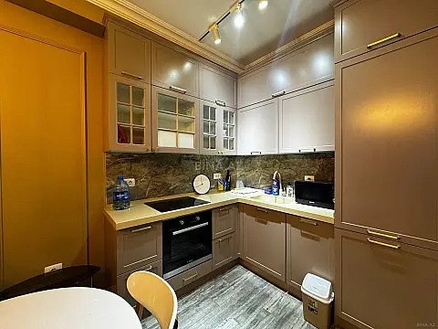 Kirayə verilir 2 otaqlı mənzil 65 m² — Bakı, Xətai 2 otaq 65.00 m²