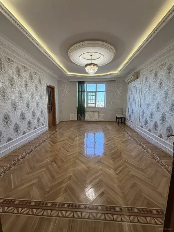 Satılır 3 otaqlı mənzil 90 m²