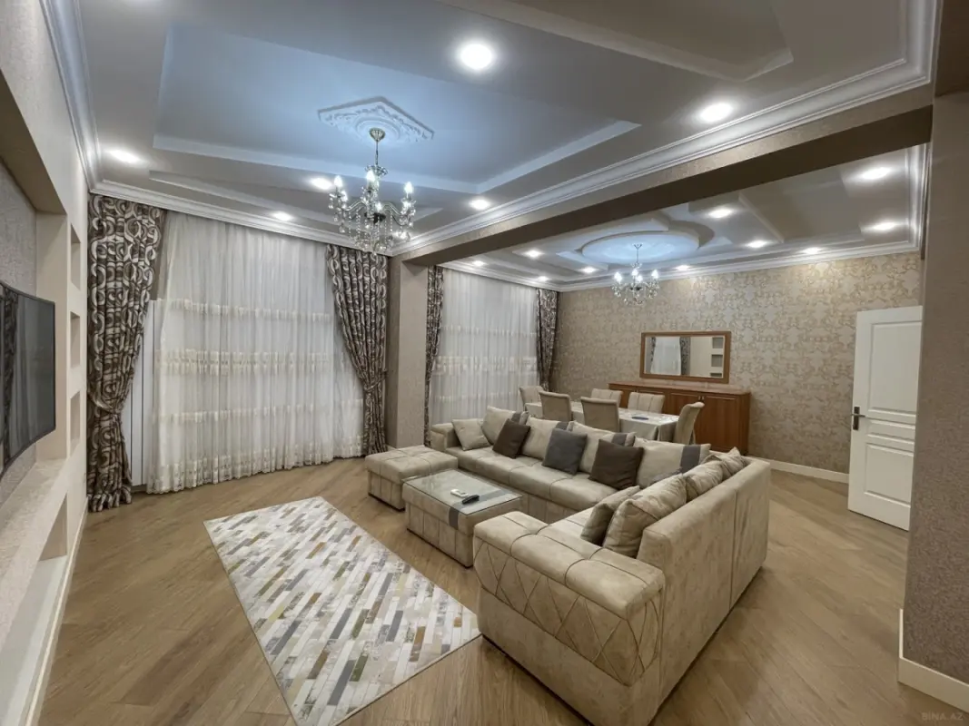 Kirayə verilir 2 otaqlı mənzil 120 m²