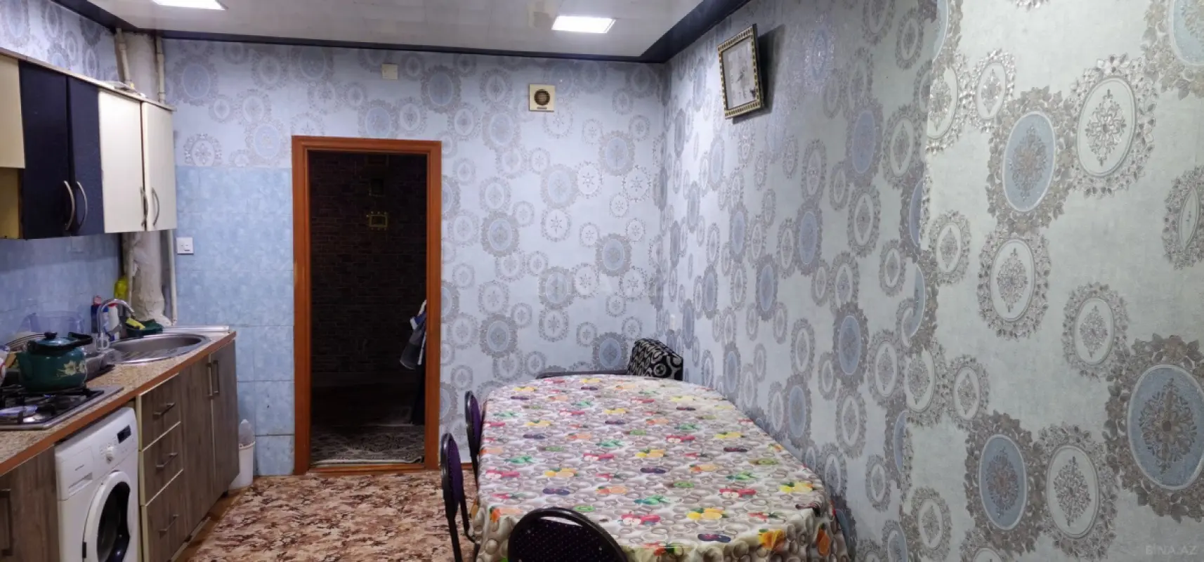 Satılır 5 otaqlı mənzil 120 m²