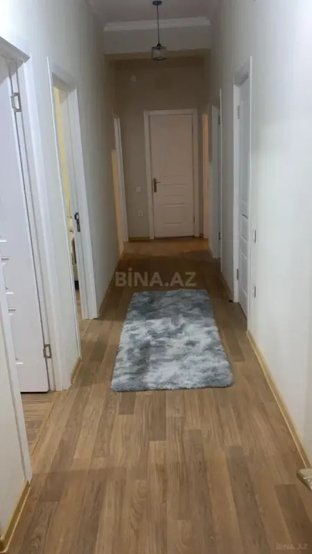 Kirayə verilir 4 otaqlı mənzil 100 m²