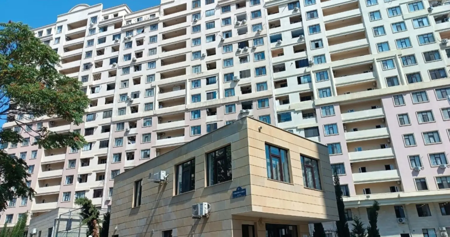 Satılır 3 otaqlı mənzil 75 m²
