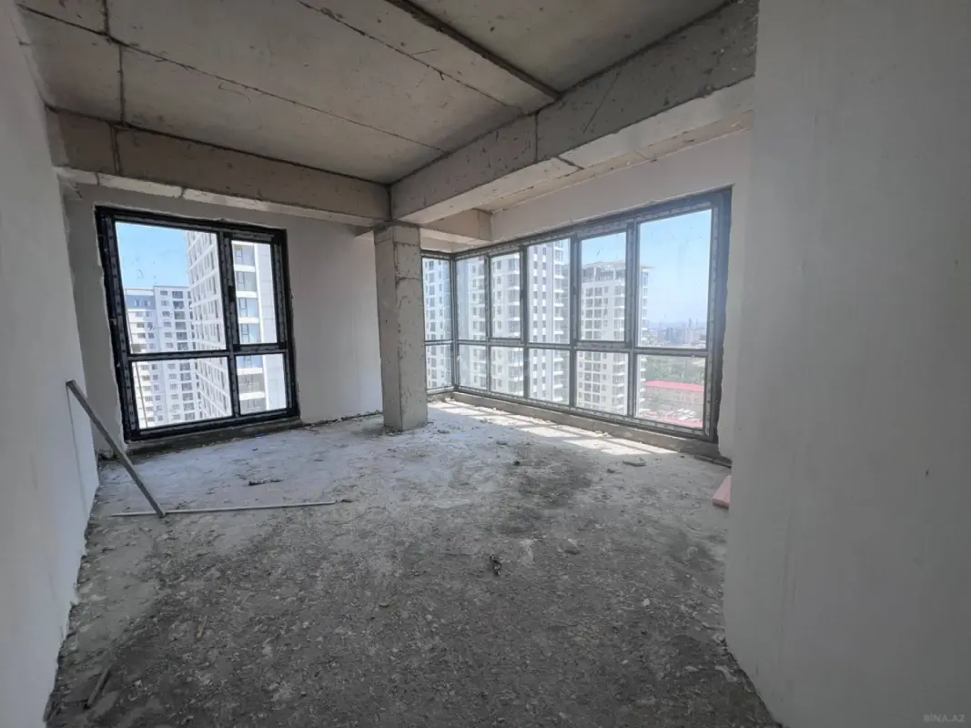 Satılır 2 otaqlı mənzil 88.8 m²