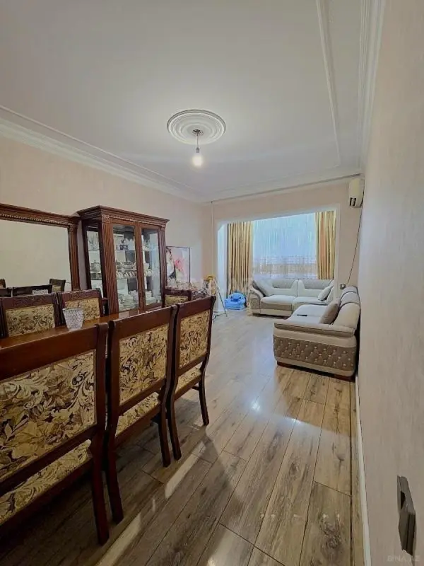 Satılır 3 otaqlı mənzil 85 m²