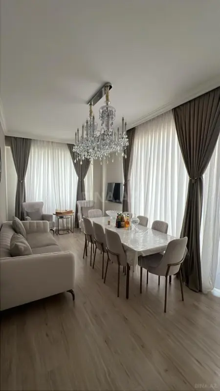 Satılır 3 otaqlı mənzil 96 m²