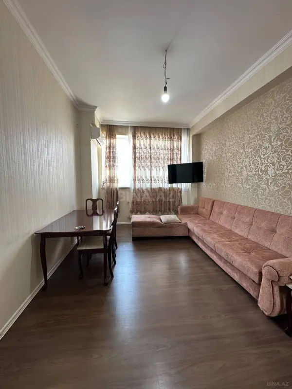 Satılır 2 otaqlı mənzil 70 m²