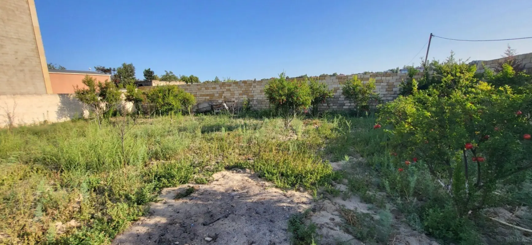 Satılır torpaq sahəsi 400 m²