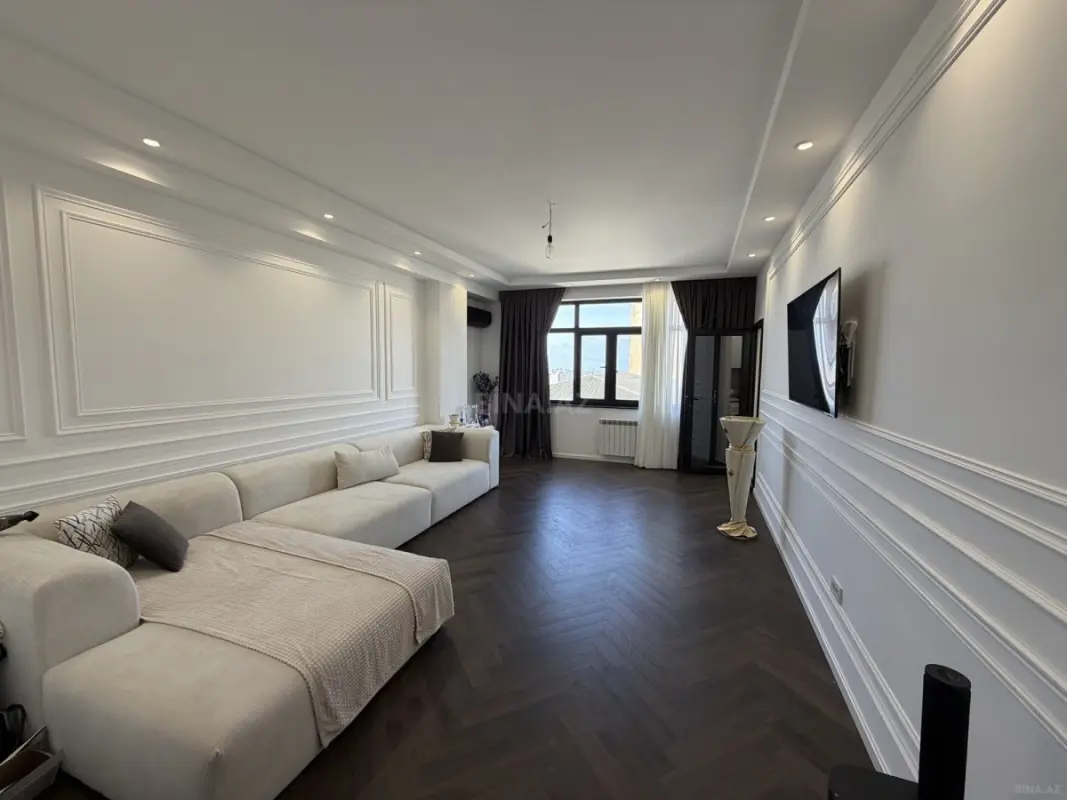 Satılır 2 otaqlı mənzil 74 m²