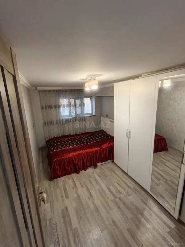 Satılır 2 otaqlı mənzil 60 m²