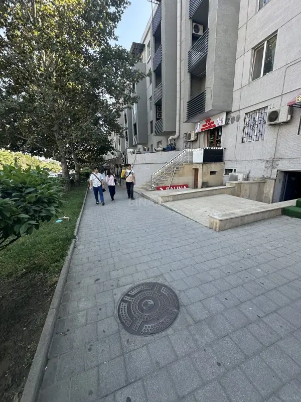 Satılır obyekt 120 m²