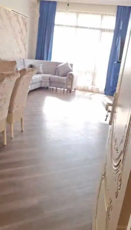 Kirayə verilir 3 otaqlı mənzil 125 m²