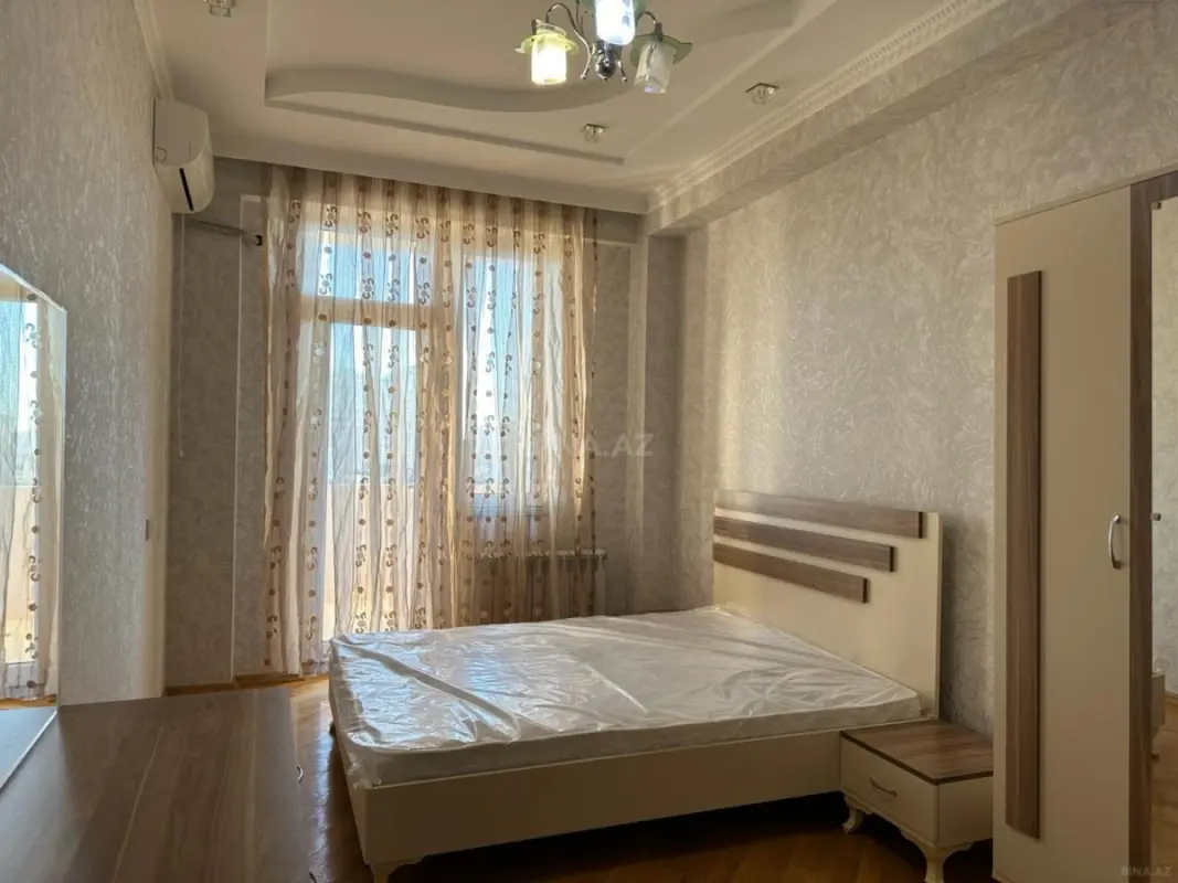 Satılır 2 otaqlı mənzil 63 m²