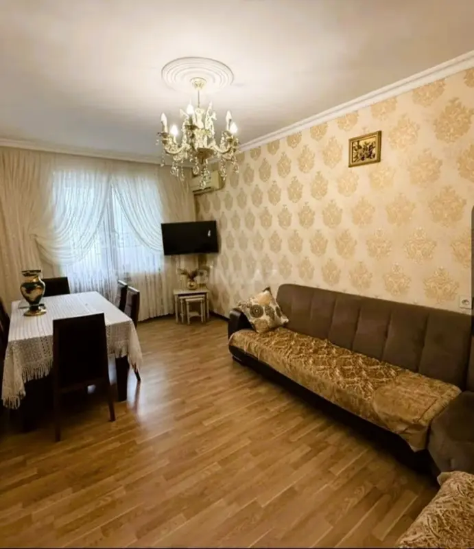 Satılır 3 otaqlı mənzil 75 m²