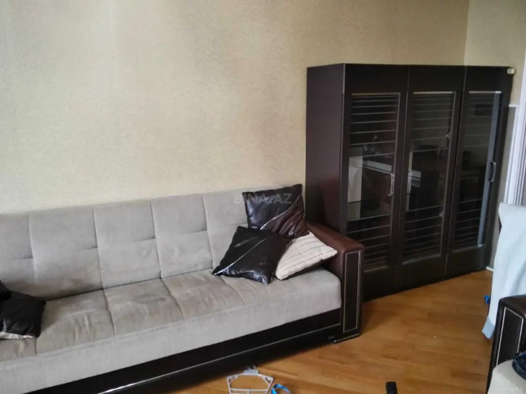 Satılır 2 otaqlı mənzil 58 m²