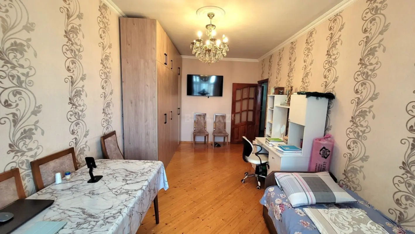 Satılır 2 otaqlı mənzil 40 m²