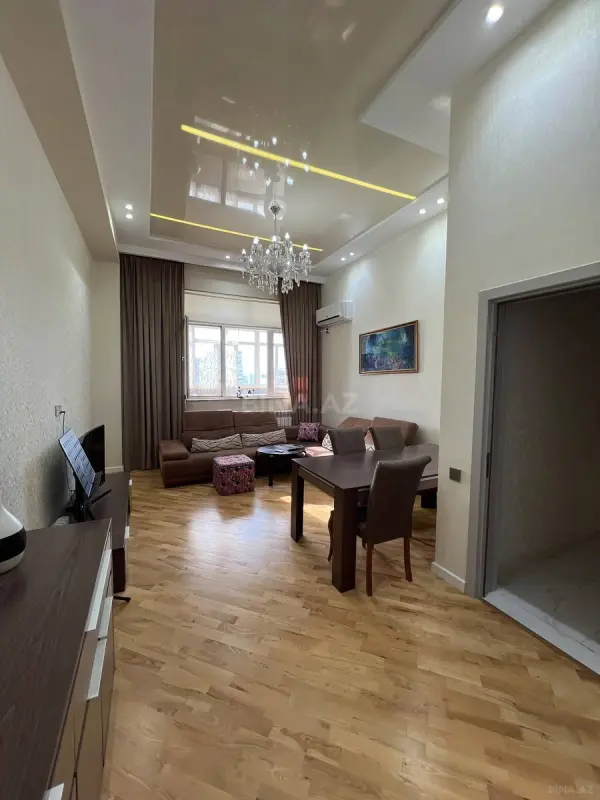 Kirayə verilir 3 otaqlı mənzil 100 m²
