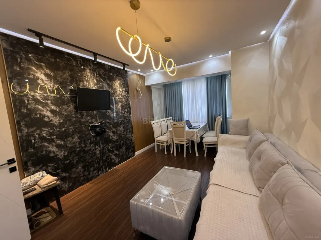 Satılır 3 otaqlı mənzil 106 m²