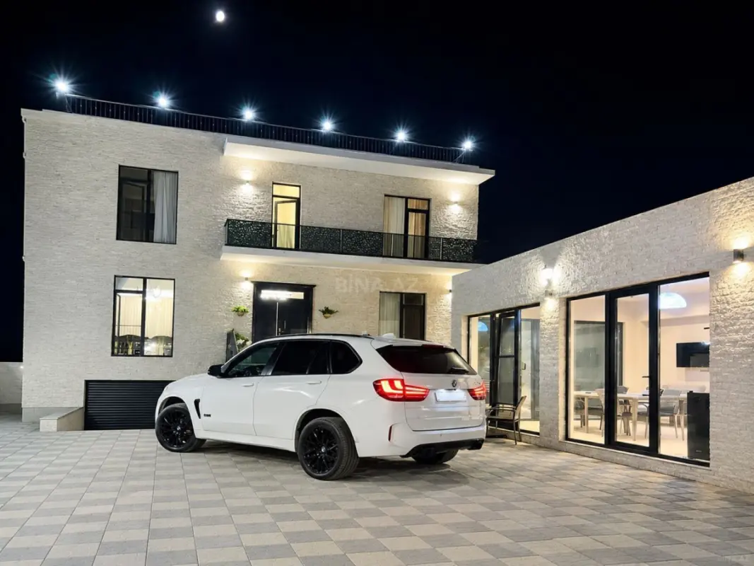 Satılır 6 otaqlı həyət evi 500 m²