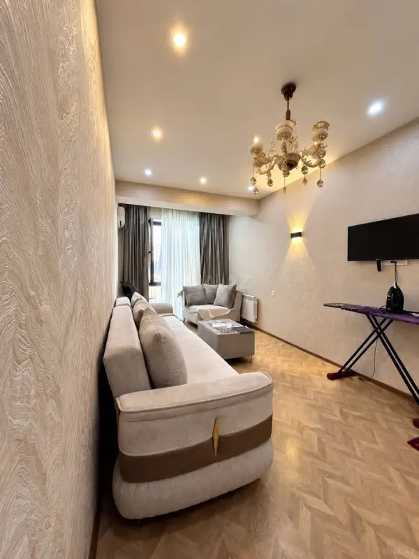 Satılır 2 otaqlı mənzil 58 m²