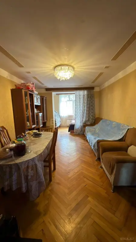 Satılır 2 otaqlı mənzil 56 m²