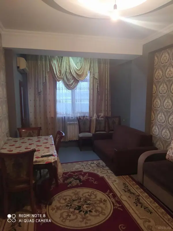 Kirayə verilir 2 otaqlı mənzil 62 m²