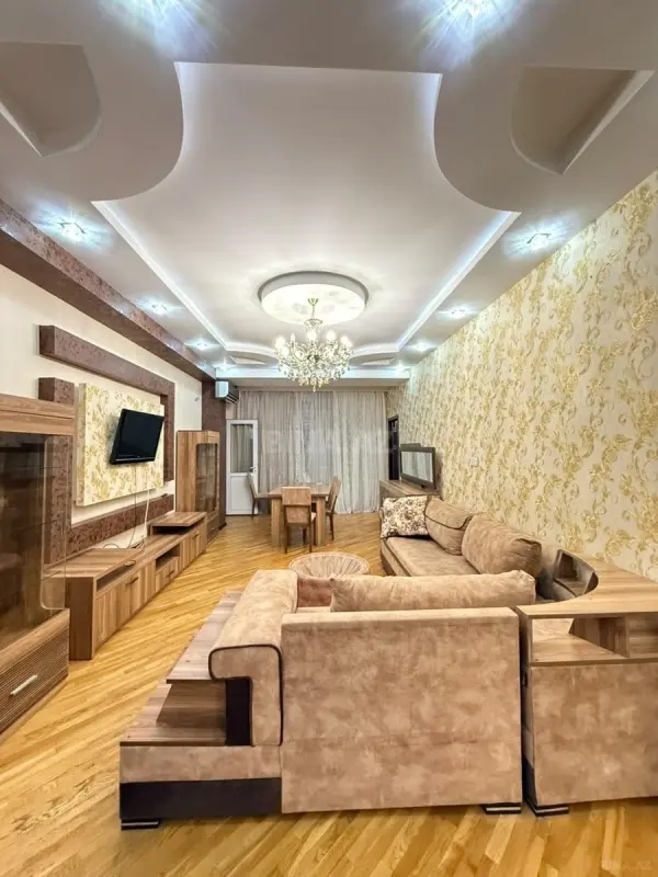 Satılır 3 otaqlı mənzil 96 m²