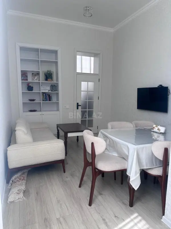 Satılır 2 otaqlı mənzil 45 m²