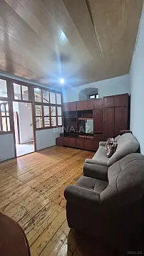 Kirayə verilir 2 otaqlı mənzil 70 m² — Bakı, Nizami 2 otaq 70.00 m²