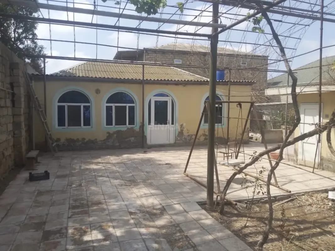 Satılır 4 otaqlı həyət evi 110 m²