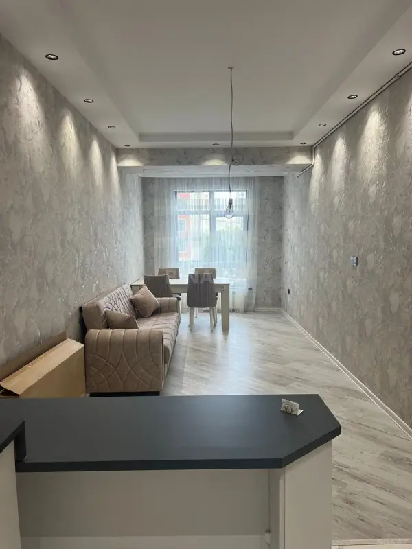 Satılır 2 otaqlı mənzil 62 m²