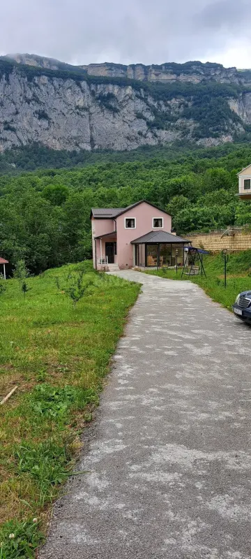 Kirayə verilir 4 otaqlı həyət evi 120 m²